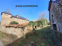 Propriété à vendre à Lanuéjouls, Aveyron - 135 000 € - photo n°1