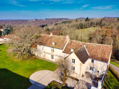 Chateau à vendre à Soudat, Dordogne, Aquitaine, avec Leggett Immobilier