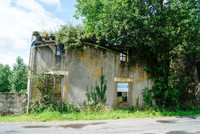 Maison à vendre à Saint-Paul-en-Gâtine, Deux-Sèvres - 16 999 € - photo 1