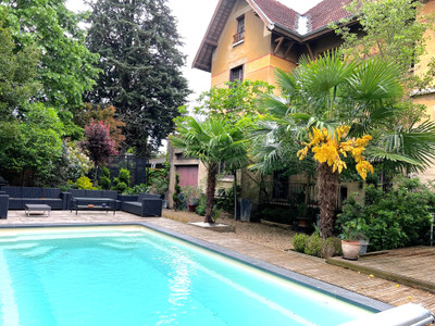 Maison à vendre à Villefranche-sur-Saône, Rhône, Rhône-Alpes, avec Leggett Immobilier