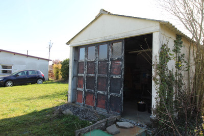 French property for sale in Moncontour, Vienne - €25,000 - photo 6
