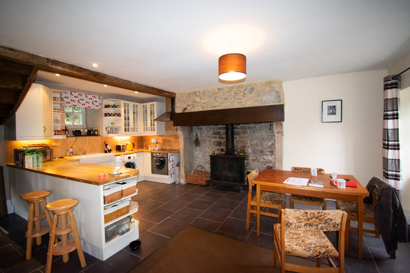 French property for sale in Saint-Setiers, Corrèze - €167,400 - photo 9