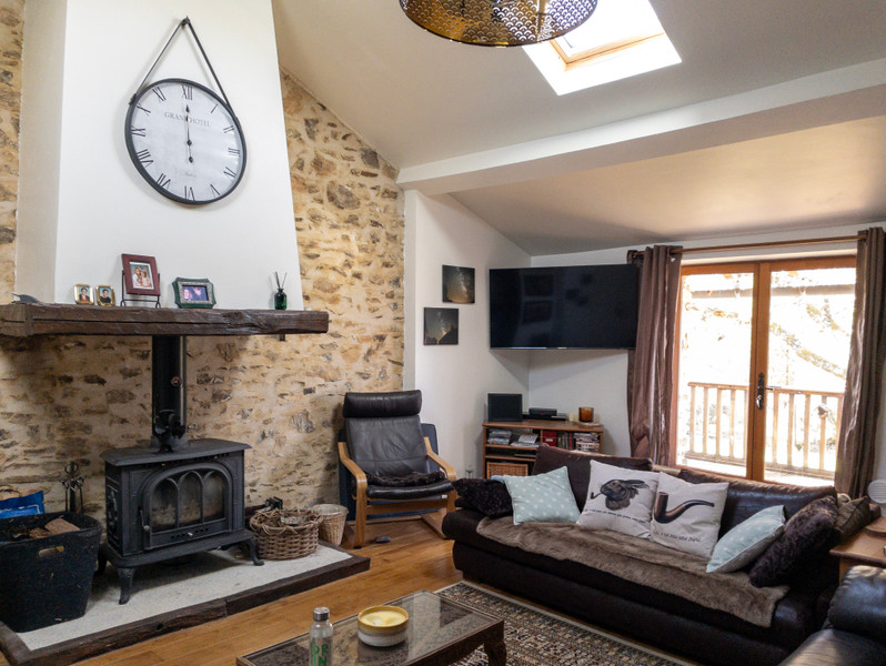 French property for sale in Massignac, Charente - €249,950 - photo 8