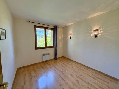French property for sale in Beaumont, Puy-de-Dôme - €369,900 - photo 9