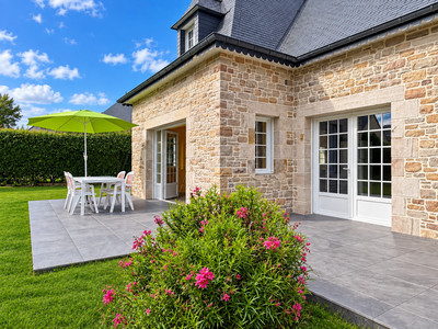 French property for sale in Pléneuf-Val-André, Côtes-d'Armor - €892,500 - photo 1