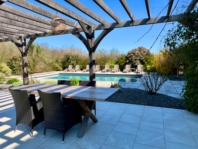 French property for sale in Cognac, Charente - €799,980 - photo 1