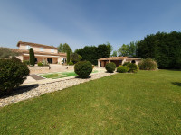 Open Fireplace for sale in Orange Vaucluse Provence_Cote_d_Azur