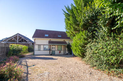 Maison à vendre à Richelieu, Indre-et-Loire, Centre, avec Leggett Immobilier