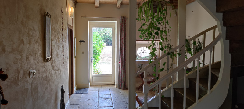 French property for sale in Magné, Vienne - €477,000 - photo 9