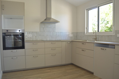 French property for sale in Saint-Léon, Lot-et-Garonne - €466,400 - photo 6