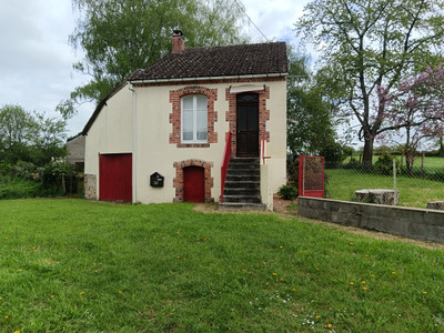Maison à vendre à Magnac-Laval, Haute-Vienne, Limousin, avec Leggett Immobilier