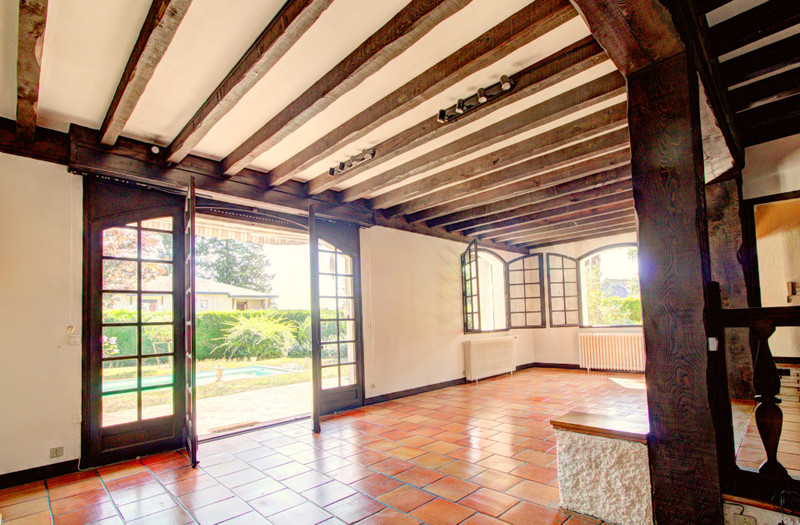 French property for sale in Pau, Pyrenees_Atlantiques - €599,000 - photo 2