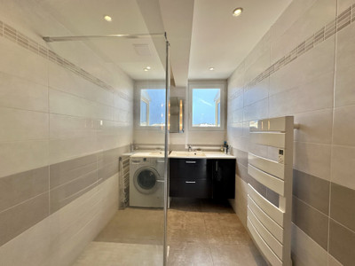 French property for sale in Antibes, Alpes-Maritimes - €730,000 - photo 8