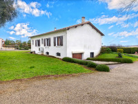 Propriété à vendre à Marthon, Charente - 189 000 € - photo n°2