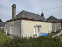 Propriété à vendre à Ombrée d'Anjou, Maine-et-Loire - 69 600 € - photo n°1
