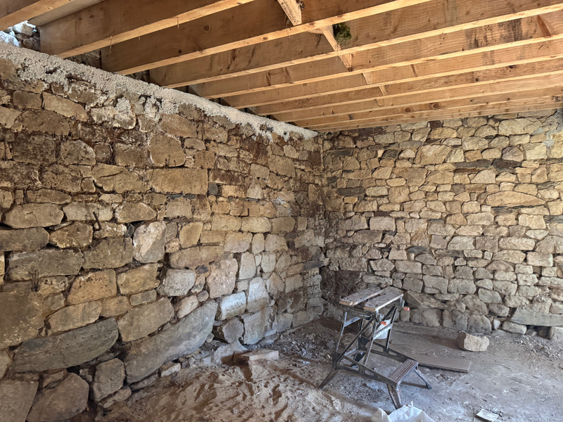 French property for sale in Rostrenen, Côtes-d'Armor - €50,000 - photo 3