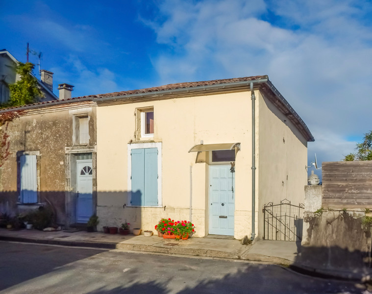 Maison à vendre à Monclar, Lot-et-Garonne - 135 000 € - photo 1