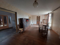 Maison à vendre à Coteaux-du-Blanzacais, Charente - 165.000 € - photo 4