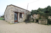Maison à vendre à Dampierre-sur-Boutonne, Charente-Maritime - 249.900 € - photo 13