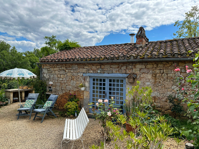 French property for sale in Montcabrier, Lot - €290,000 - photo 10