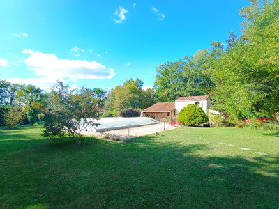 Maison à vendre à Sarliac-sur-l'Isle, Dordogne, Aquitaine, avec Leggett Immobilier