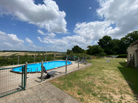 Maison à vendre à Pommiers-Moulons, Charente-Maritime - 449.440 € - photo 2
