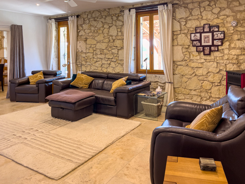 French property for sale in Duras, Lot-et-Garonne - €648,000 - photo 4