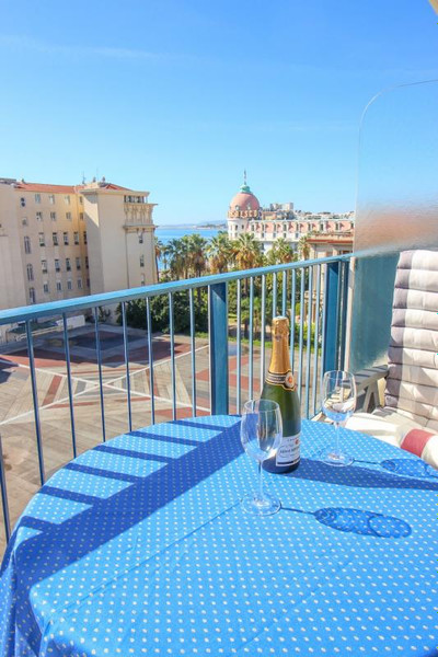 French property for sale in Nice, Alpes-Maritimes - &#8364;450,000 - photo 2
