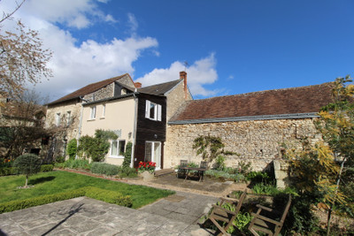 Maison à vendre à Yzeures-sur-Creuse, Indre-et-Loire, Centre, avec Leggett Immobilier
