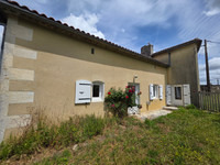 Propriété à vendre à Villebois-Lavalette, Charente - 108 000 € - photo n°3