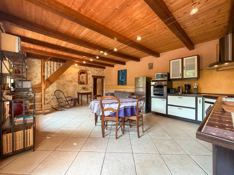 French property for sale in Thenon, Dordogne - €380,000 - photo 7