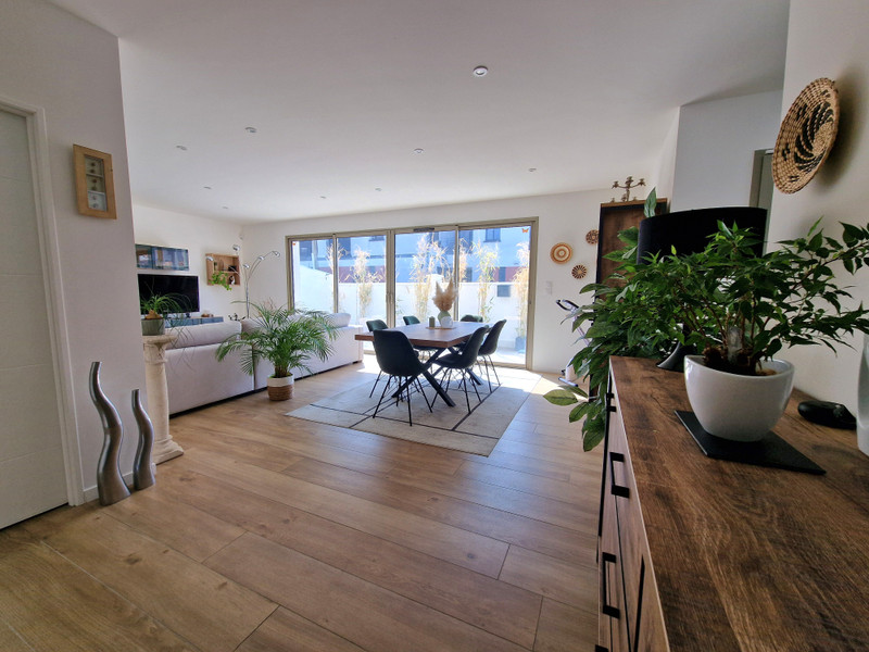 French property for sale in Le Bouscat, Gironde - €725,000 - photo 10