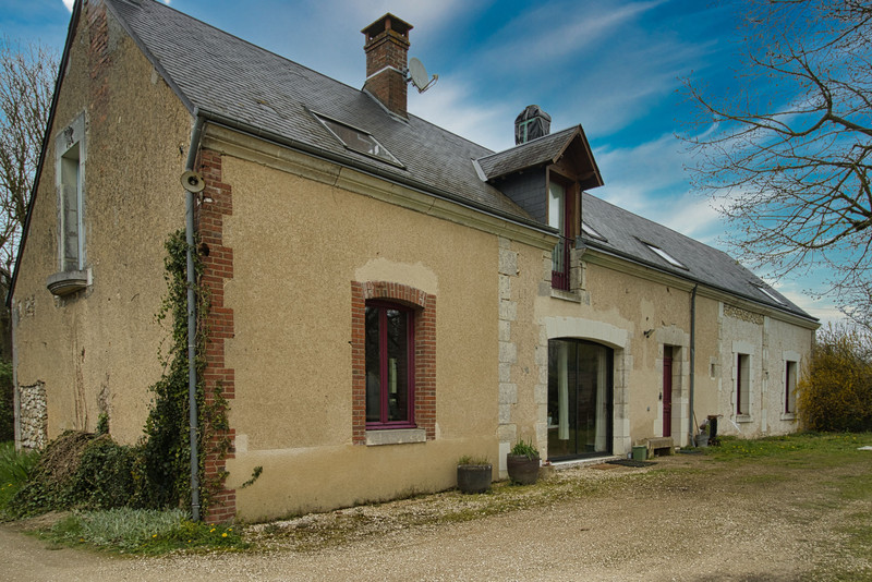 Maison à vendre à Montoire-sur-le-Loir, Loir-et-Cher - 325 000 € - photo 1