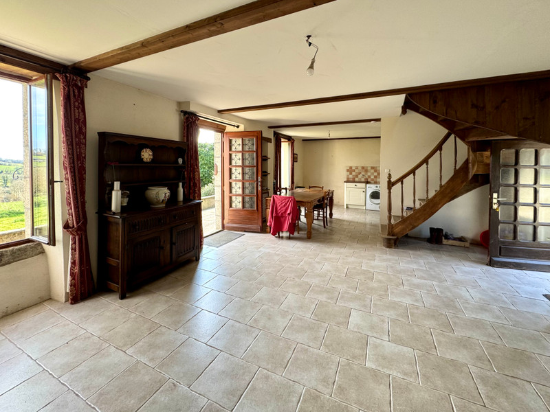 French property for sale in Plonévez-du-Faou, Finistère - €159,900 - photo 3