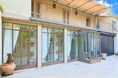 Maison à vendre à Apt, Vaucluse, PACA, avec Leggett Immobilier
