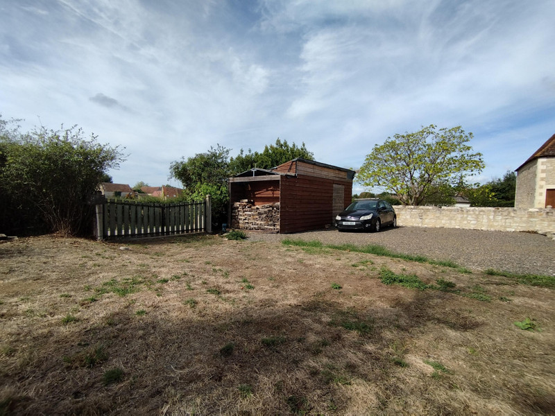 French property for sale in Lignac, Indre - €93,000 - photo 9