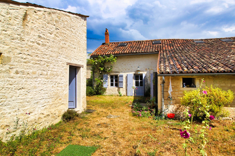 French property for sale in Fontaine-Chalendray, Charente-Maritime - photo 6
