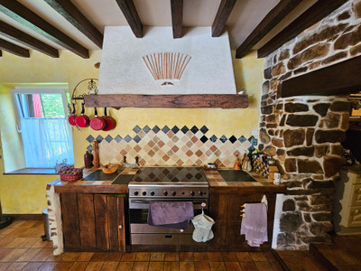 French property for sale in La Lande-de-Goult, Orne - €352,000 - photo 3