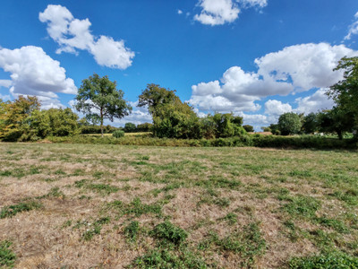 French property for sale in Montjean, Charente - €36,600 - photo 5