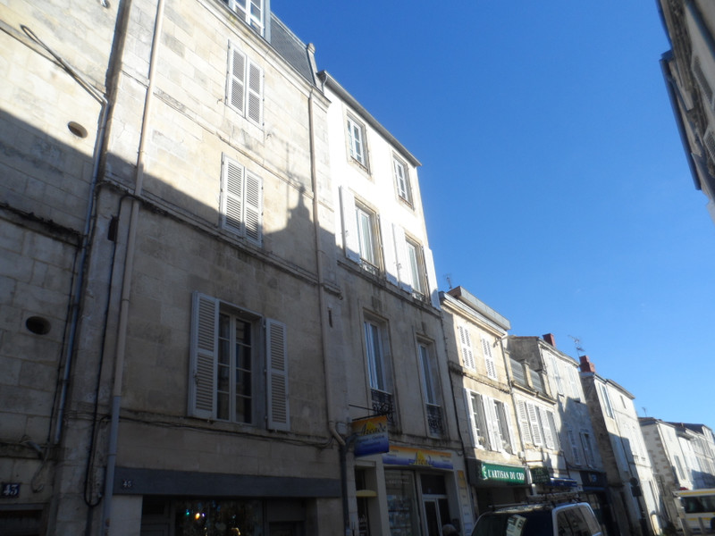 French property for sale in La Rochelle, Charente-Maritime - €313,949 - photo 6