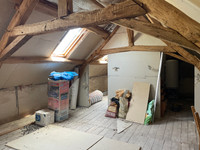 Maison à vendre à Saint-Bonnet-Tronçais, Allier - 66.600 € - photo 8