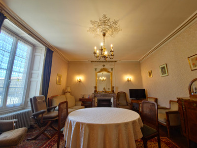 French property for sale in Sainte-Hermine, Vendée - €535,000 - photo 4