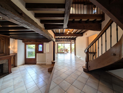 French property for sale in Messery, Haute-Savoie - €613,200 - photo 4