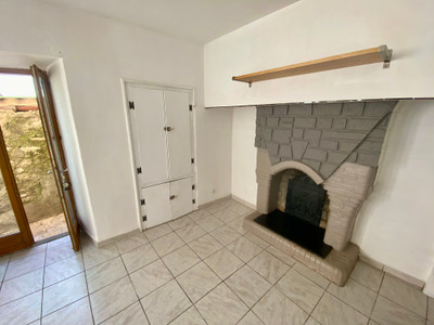 French property for sale in La Livinière, Hérault - €129,600 - photo 6