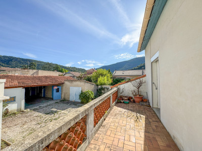 French property for sale in Nyons, Drôme - €220,000 - photo 2