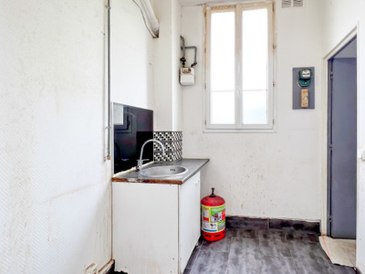 French property for sale in Gennevilliers, Hauts-de-Seine - €122,000 - photo 5