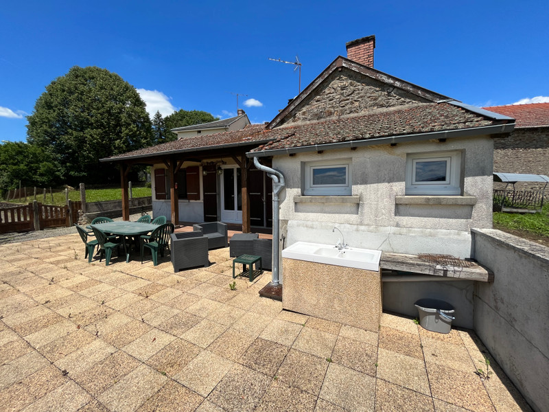 French property for sale in Saint-Julien-le-Petit, Haute-Vienne - €108,979 - photo 8
