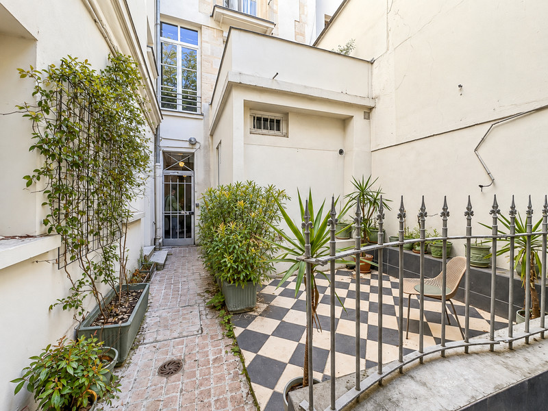 French property for sale in Paris 5e Arrondissement, Paris - €290,000 - photo 8