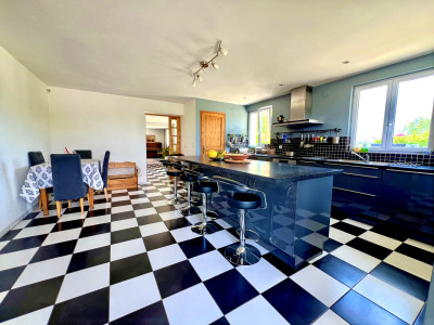 French property for sale in Lorignac, Charente-Maritime - €500,000 - photo 4