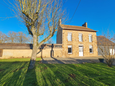 Maison à vendre à Gorron, Mayenne, Pays de la Loire, avec Leggett Immobilier
